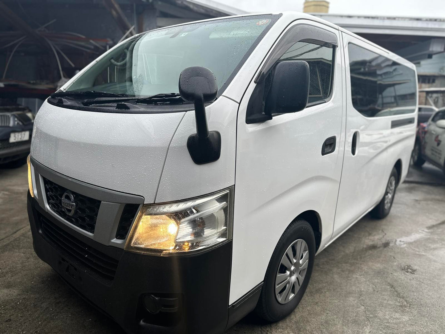 Nissan Caravan 10 Seater Automatic