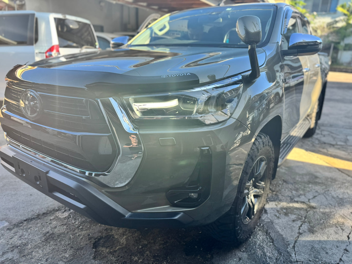 Toyota Hilux Truck 4x4 Army Green