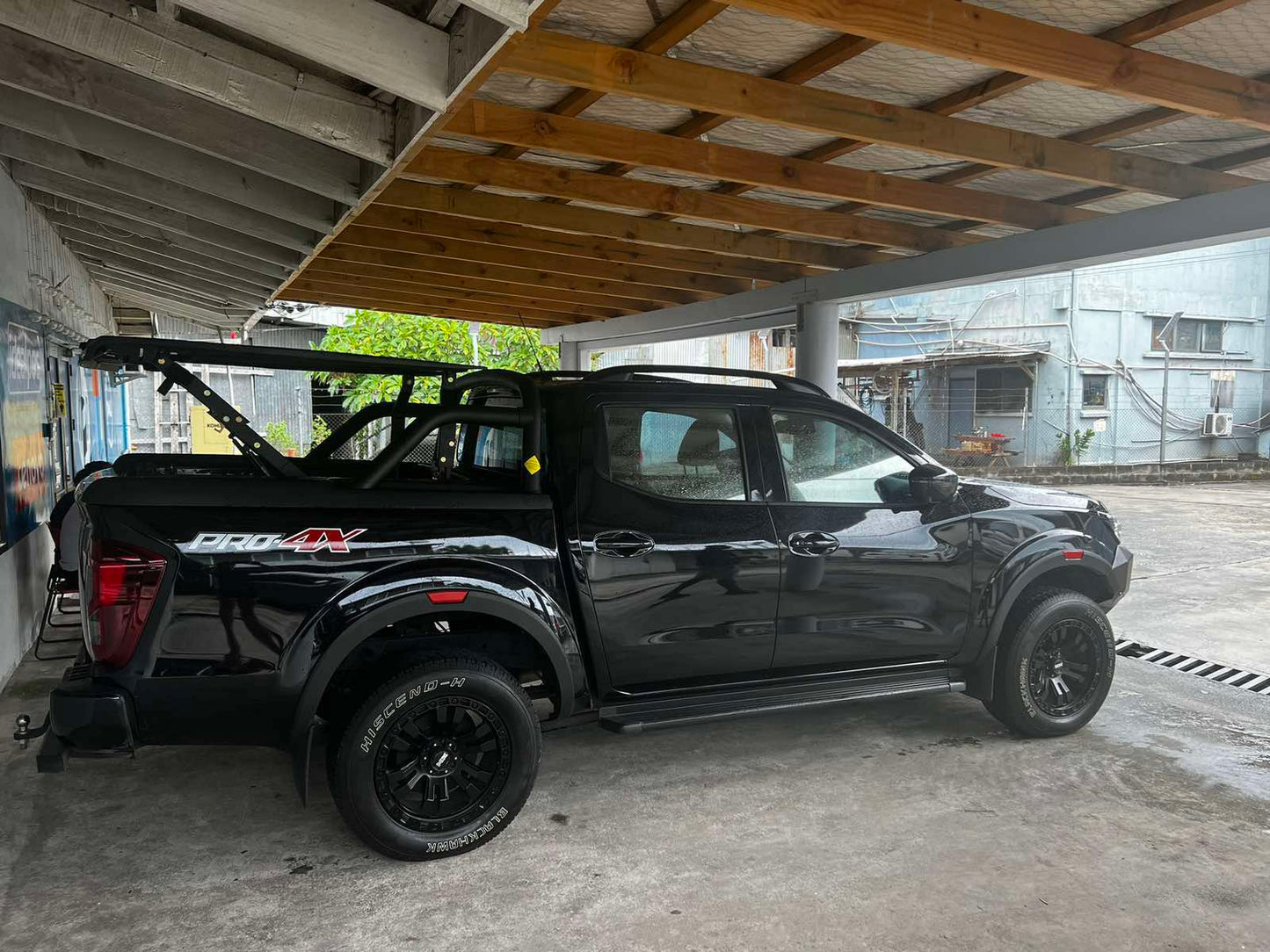 Nissan Navara Truck Black